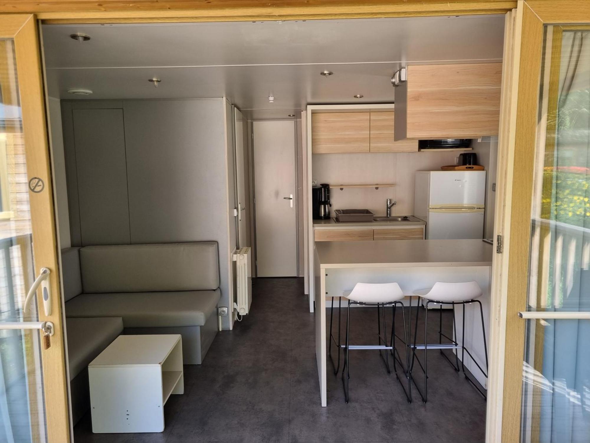 Camping Onlycamp Des Halles Decize Exterior foto